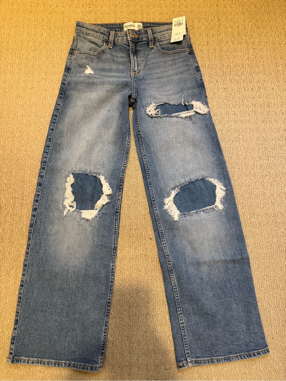 NWT Abercrombie Kids High Rise Wide Leg Distressed Jeans Size 11/12
